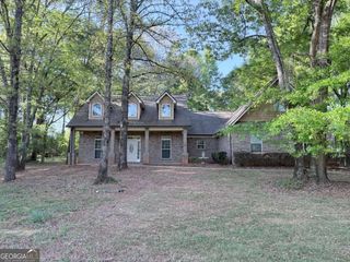 1360 Millers Mill Road, Stockbridge, GA 30281