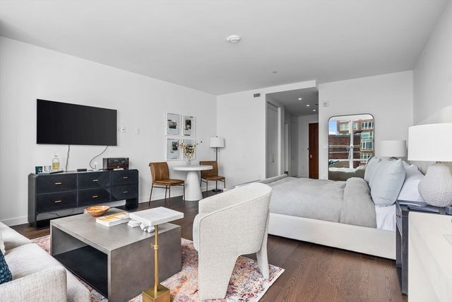 430 Stuart St 1603, Boston, MA 02116