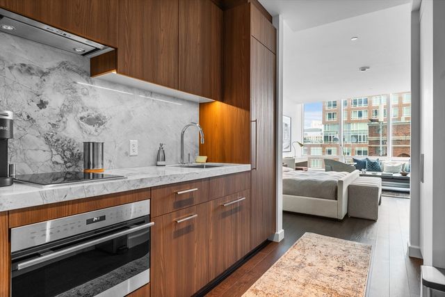 430 Stuart St 1603, Boston, MA 02116