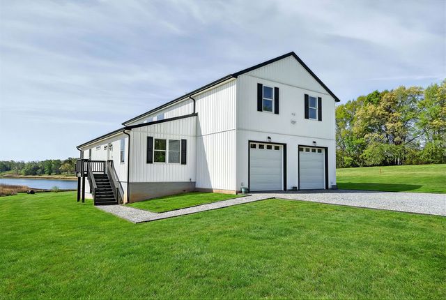 702 Starlight Rd, Mcminnville, TN 37110