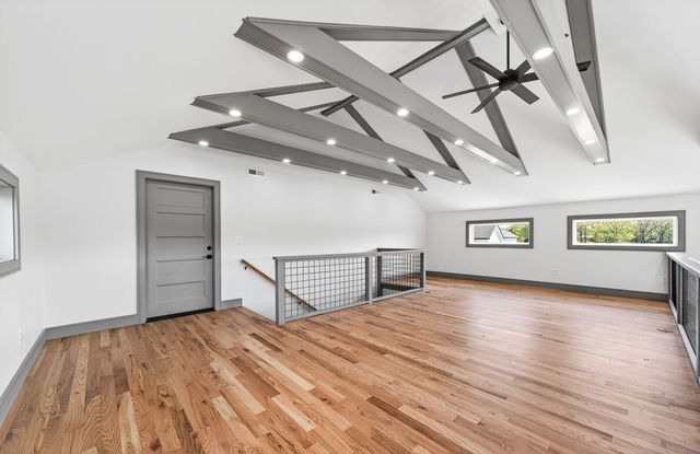 702 Starlight Rd, Mcminnville, TN 37110