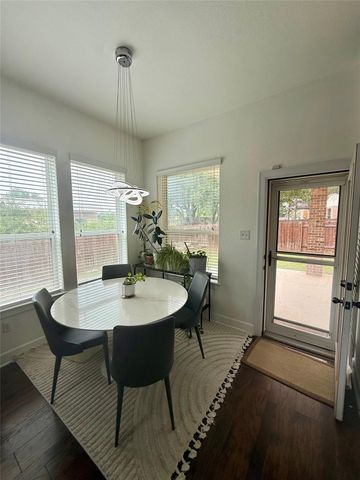 404 Highland Horizon, Austin, TX 78717