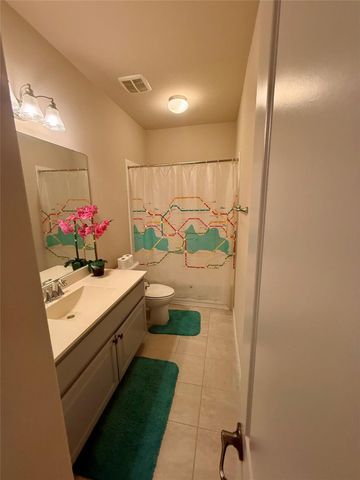 404 Highland Horizon, Austin, TX 78717