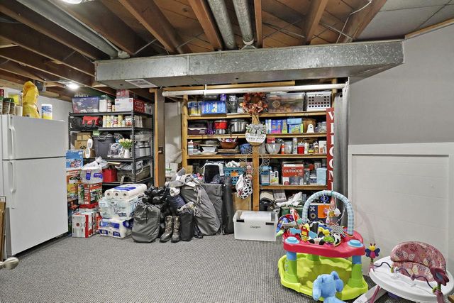 9705 W Montana AVENUE, West Allis, WI 53227