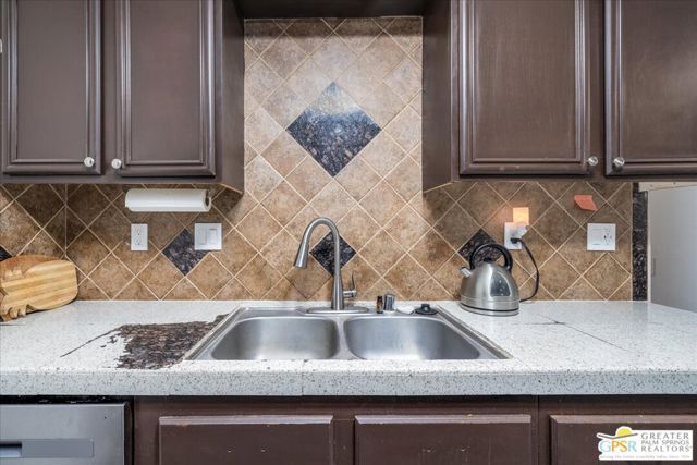 7177 Sunny Place, Yucca Valley, CA 92284