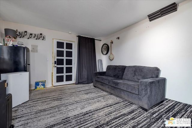 7177 Sunny Place, Yucca Valley, CA 92284