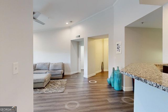 3275 Lenox Road NE APT 413, Atlanta, GA 30324