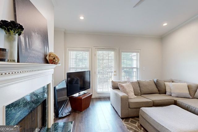 3275 Lenox Road NE APT 413, Atlanta, GA 30324