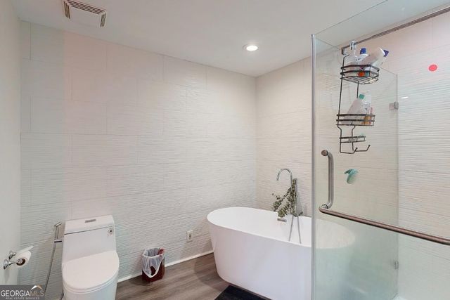 3275 Lenox Road NE APT 413, Atlanta, GA 30324