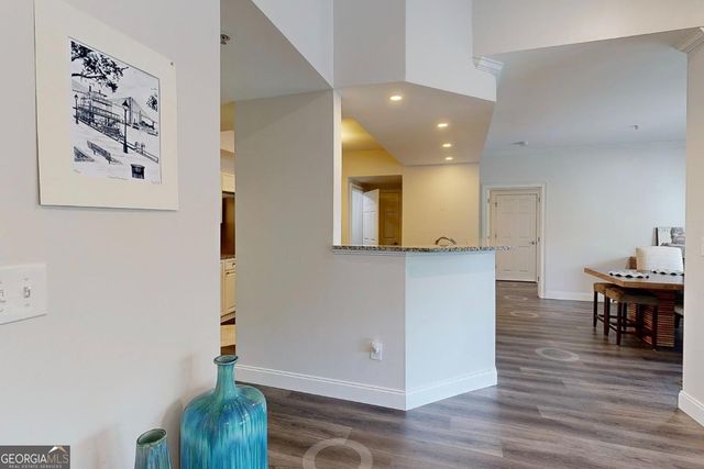 3275 Lenox Road NE APT 413, Atlanta, GA 30324