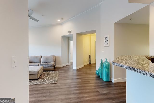 3275 Lenox Road NE APT 413, Atlanta, GA 30324