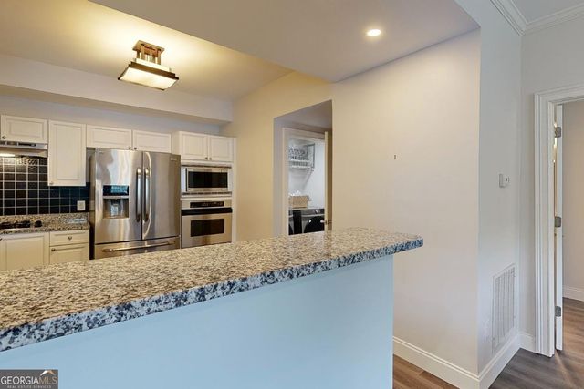 3275 Lenox Road NE APT 413, Atlanta, GA 30324