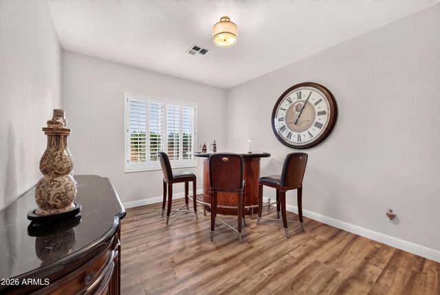 15856 S 38TH Street, Phoenix, AZ 85048