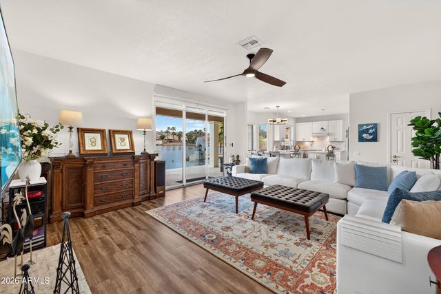 15856 S 38TH Street, Phoenix, AZ 85048