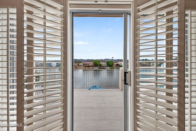 15856 S 38TH Street, Phoenix, AZ 85048