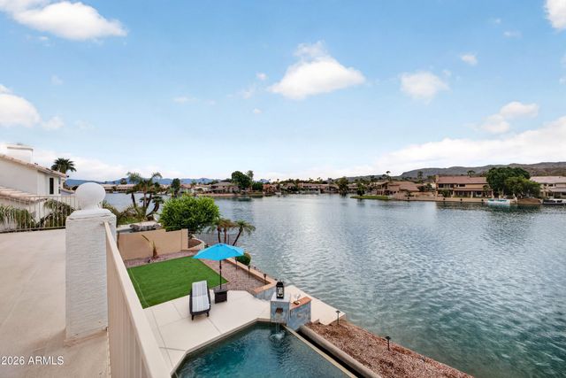 15856 S 38TH Street, Phoenix, AZ 85048