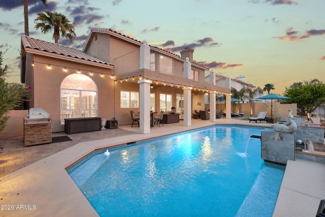 15856 S 38TH Street, Phoenix, AZ 85048