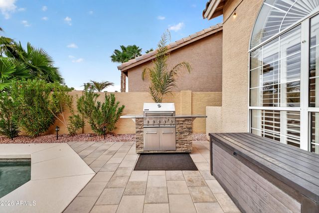 15856 S 38TH Street, Phoenix, AZ 85048