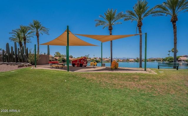 15856 S 38TH Street, Phoenix, AZ 85048