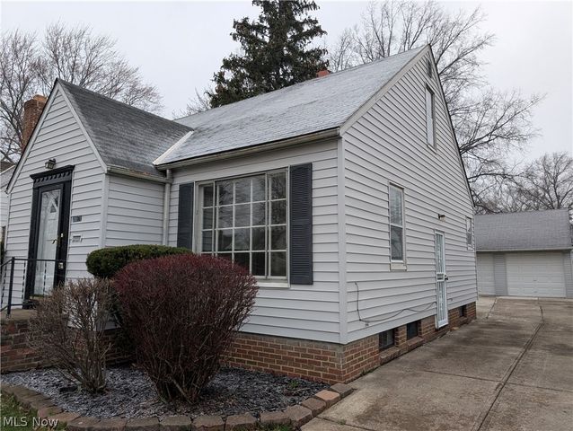 25671 Farringdon Avenue, Euclid, OH 44132