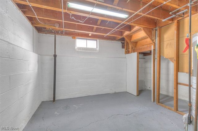 25671 Farringdon Avenue, Euclid, OH 44132