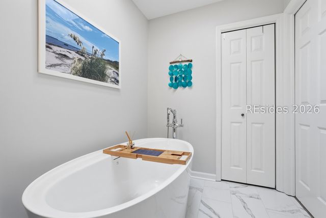 44 Golden Hind Dr, Hilton Head Island, SC 29926