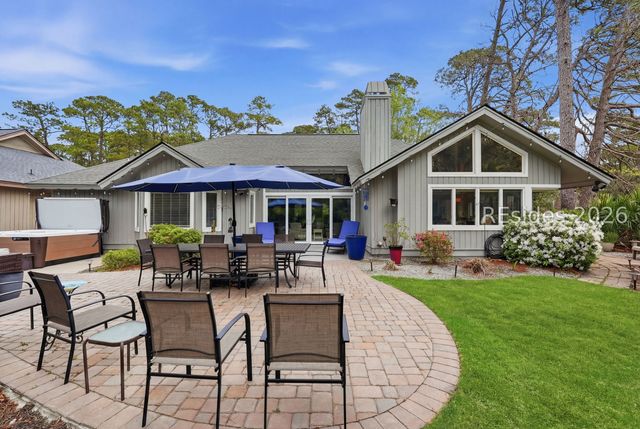44 Golden Hind Dr, Hilton Head Island, SC 29926