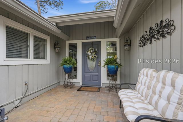 44 Golden Hind Dr, Hilton Head Island, SC 29926