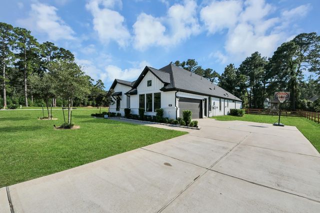 603 Running Iron Lane, Magnolia, TX 77354