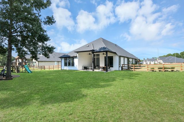 603 Running Iron Lane, Magnolia, TX 77354