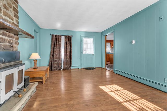 137 Colonial Avenue, Cumberland, RI 02864