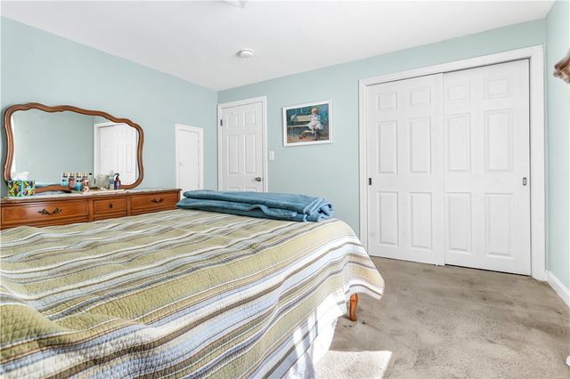 137 Colonial Avenue, Cumberland, RI 02864