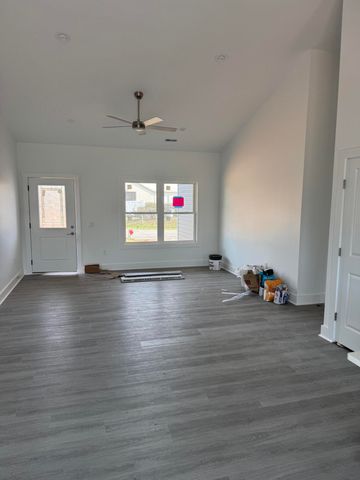 6496 Scruggs RD, Moneta, VA 24121