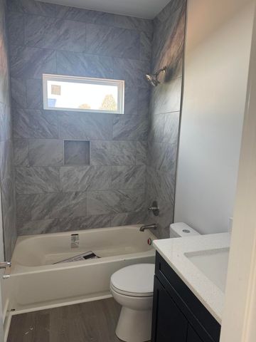6496 Scruggs RD, Moneta, VA 24121