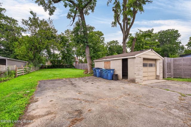 11905 Wetherby Ave, Louisville, KY 40243