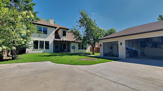 3213 Northwest Parkway, University Park, TX 75225