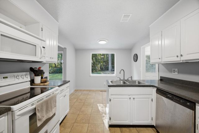 2500 Shenandoah Drive, Chattanooga, TN 37421