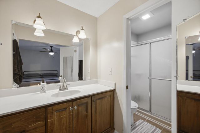 2500 Shenandoah Drive, Chattanooga, TN 37421