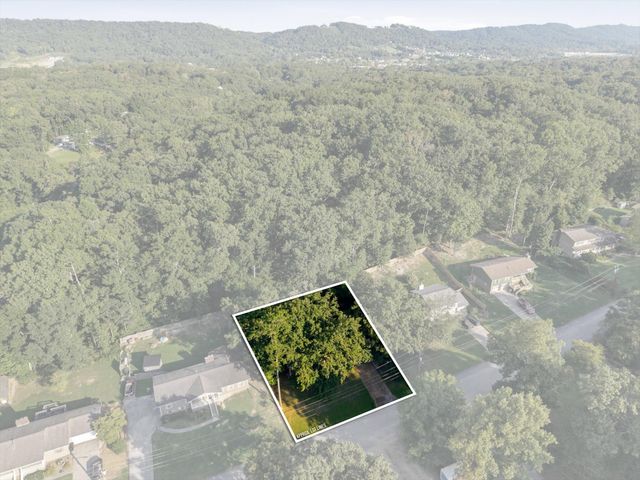 2500 Shenandoah Drive, Chattanooga, TN 37421
