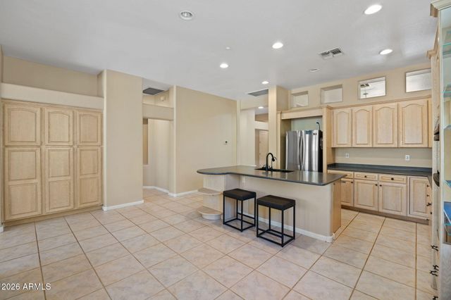 9506 E MOHAWK Lane, Scottsdale, AZ 85255