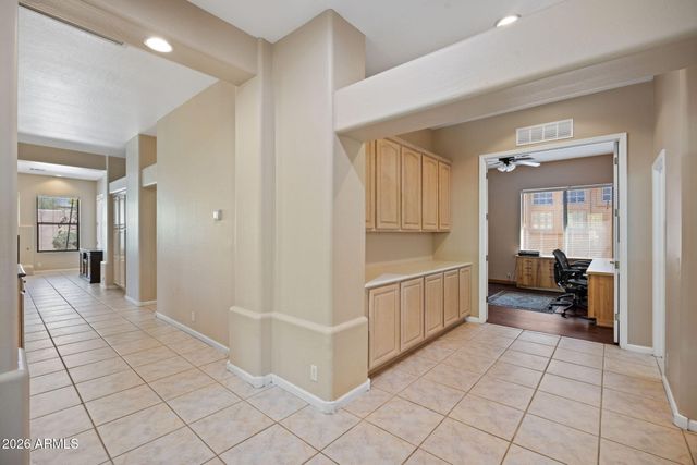 9506 E MOHAWK Lane, Scottsdale, AZ 85255