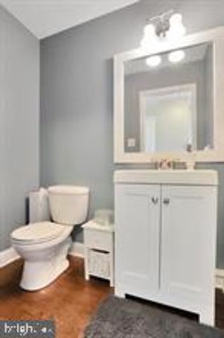 546 S CARLISLE ST, Greencastle, PA 17225