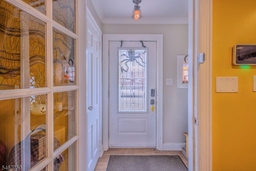 16 Bayview Ave, Newark City, NJ 07112 — photo 2