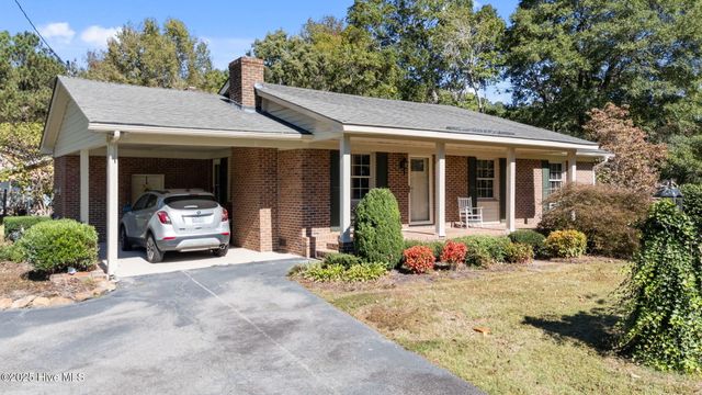 4843 Lake Wilson Road, Elm City, NC 27822