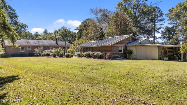 4843 Lake Wilson Road, Elm City, NC 27822