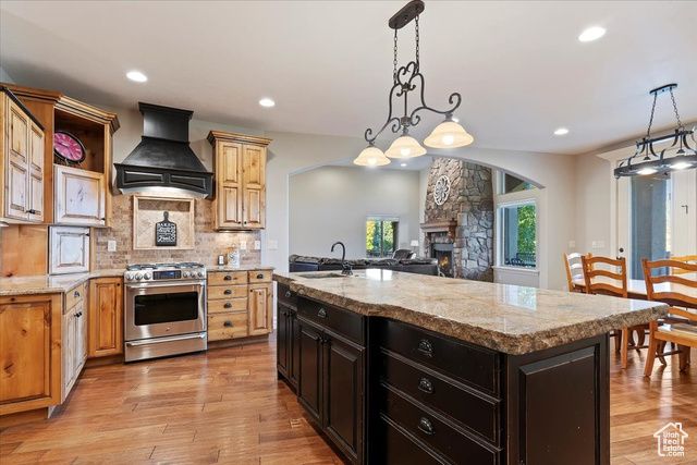 3520 COPPER MOUNTAIN CIR, Mountain Green, UT 84050