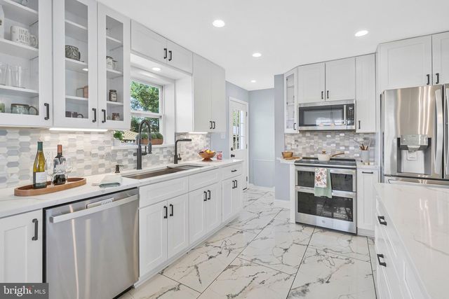6009 GRAYSON ST, Springfield, VA 22150