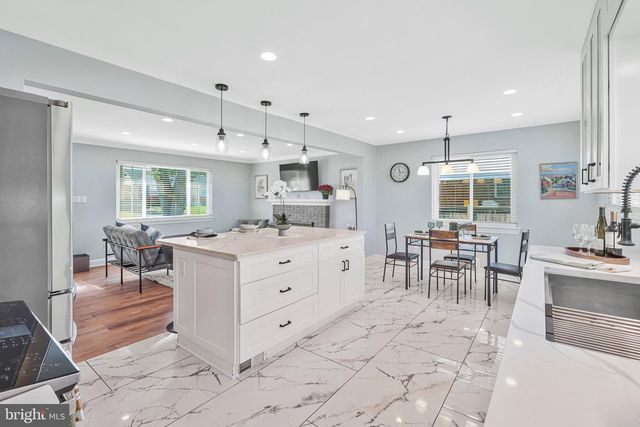 6009 GRAYSON ST, Springfield, VA 22150