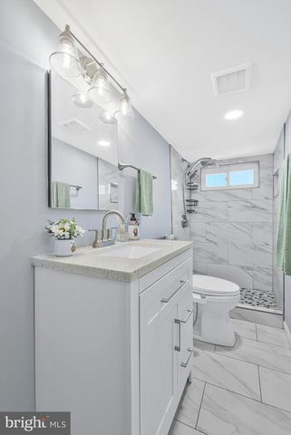 6009 GRAYSON ST, Springfield, VA 22150