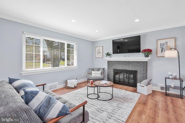 6009 GRAYSON ST, Springfield, VA 22150